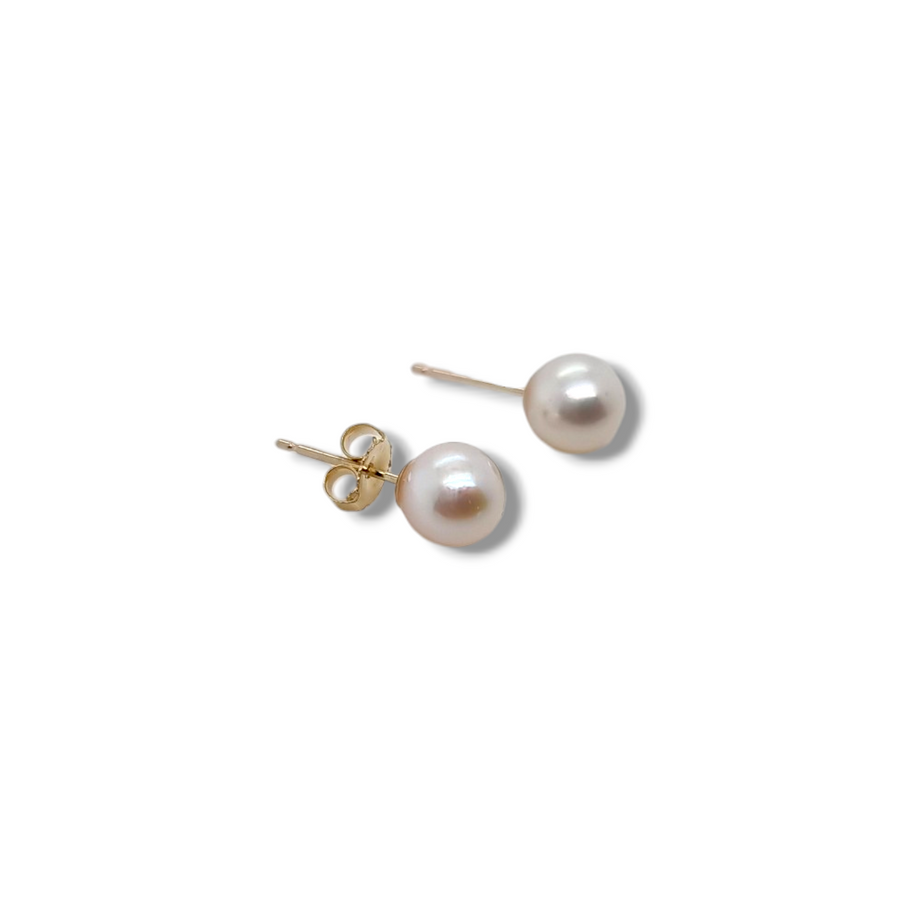 9ct Culture Pearl Stud Earrings