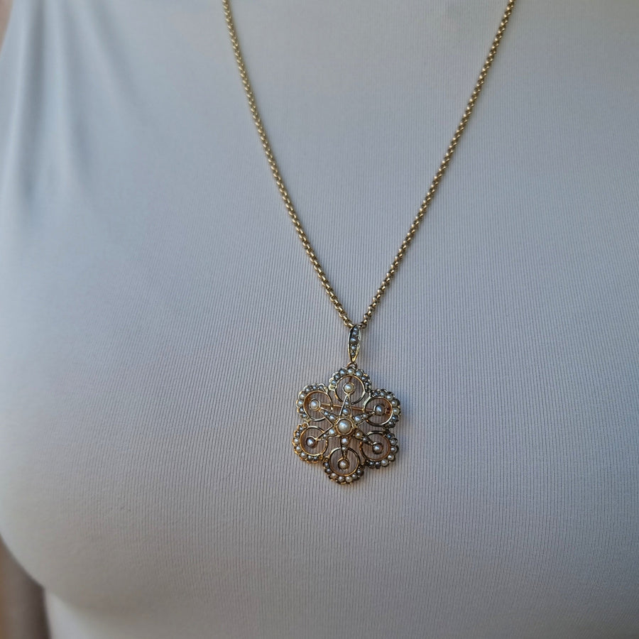 9ct Edwardian Seed Pearl Pendant Necklace