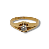 18ct Yellow Gold Diamond Ring