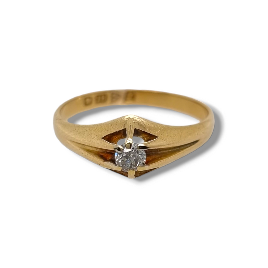 18ct Yellow Gold Diamond Ring
