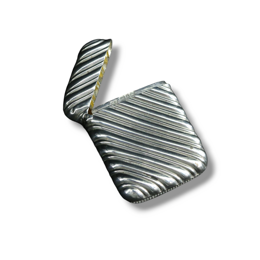 Antique Ribbed Vesta Case