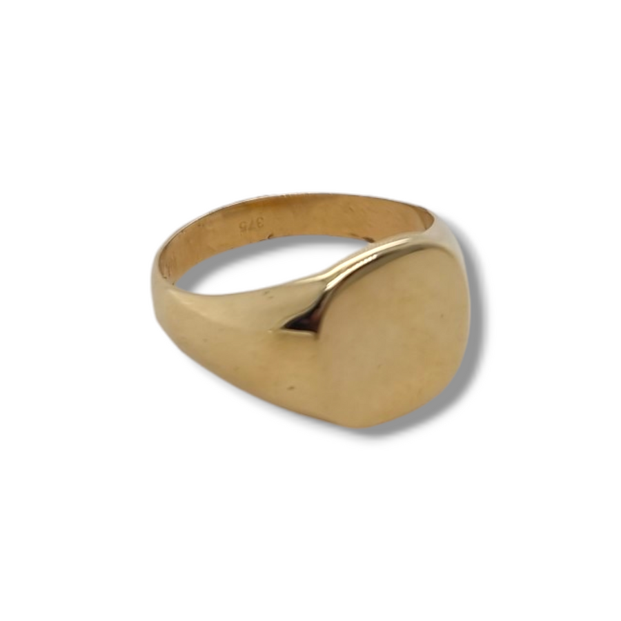 9ct Yellow Gold Cushion Signet Ring