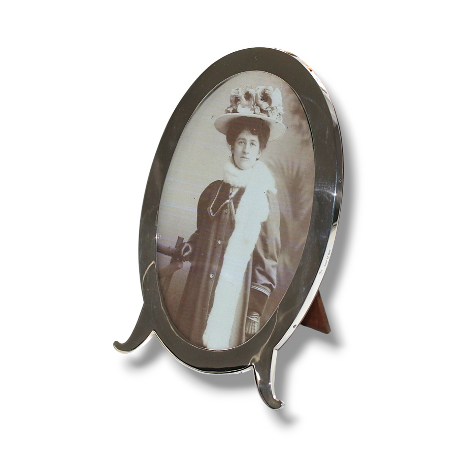 Chester 1909 Silver Oval Photo frame
