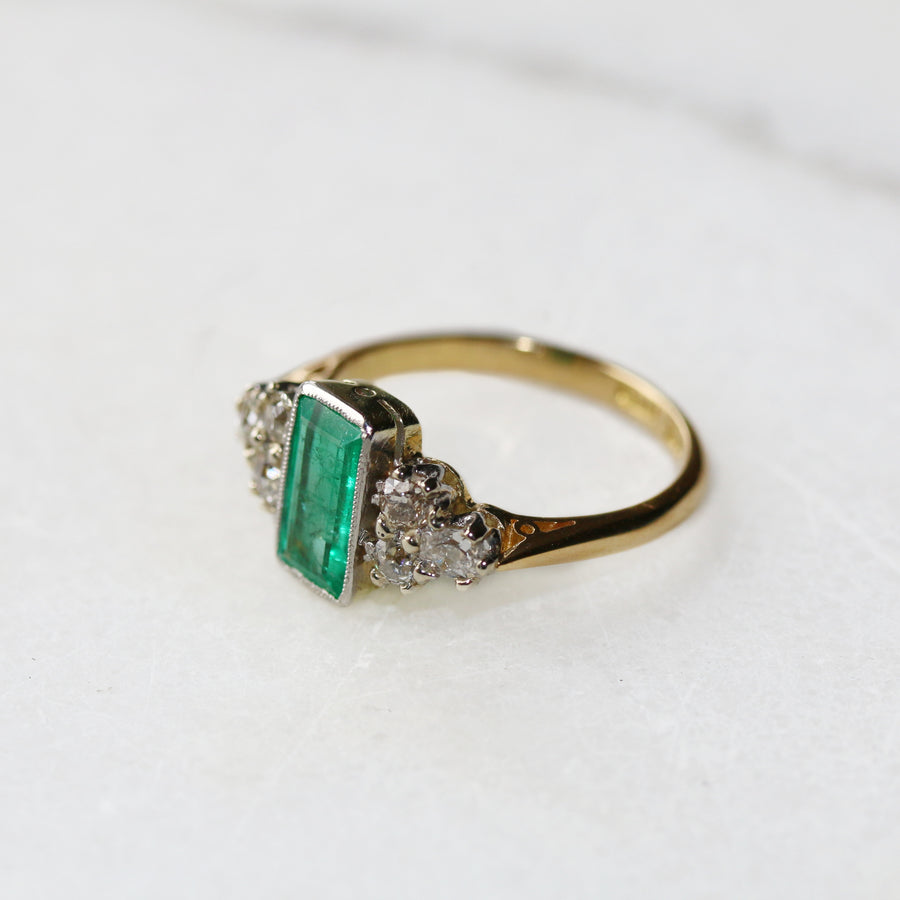 1920s Emerald and Diamond Dress Ring