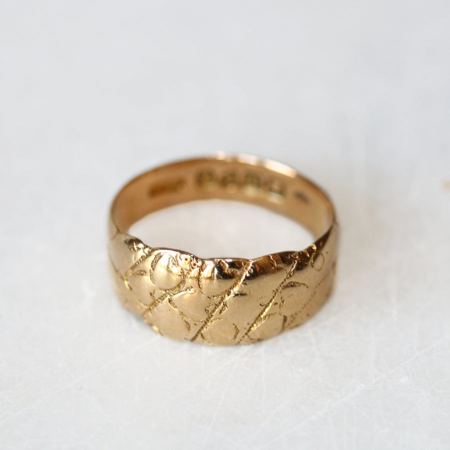 Antique 18ct Yellow Gold Keeper Ring Chester 1900