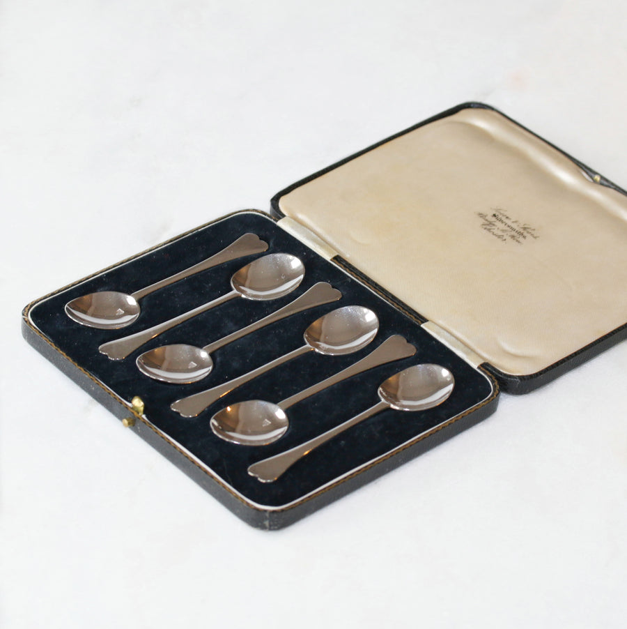 Chester 1938 Heart Spoon Set X6