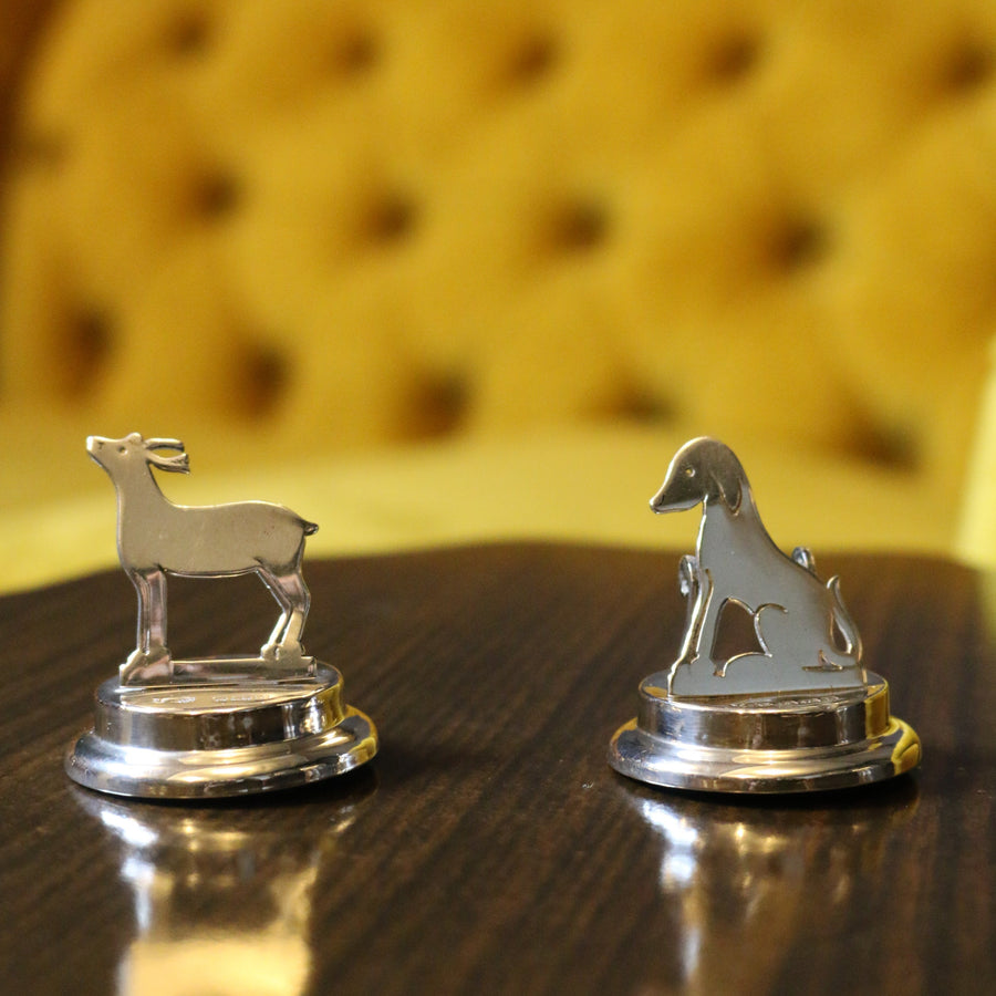 Silver Dog Menu Holder