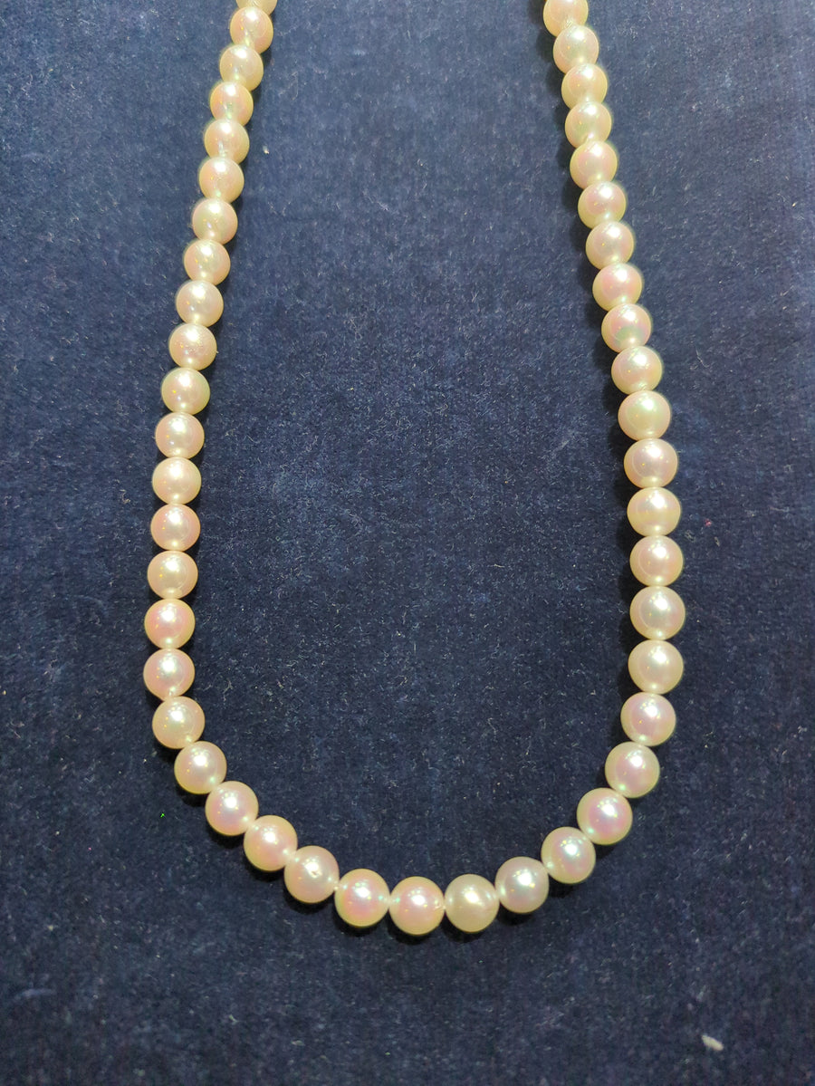Cultured Pearl Necklace
