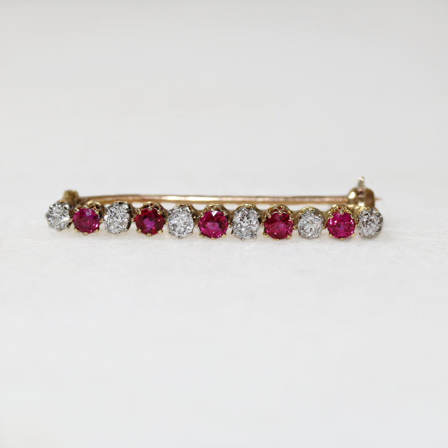 18ct Yellow Gold Ruby & Diamond Bar Brooch
