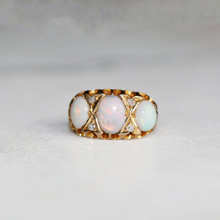 18ct Yellow Gold Opal and Diamond 3 Stone Ring