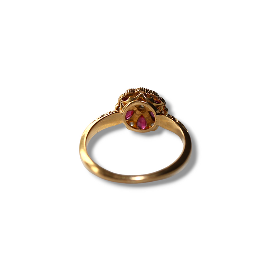 18ct Yellow Gold Ruby & Diamond Cluster Ring
