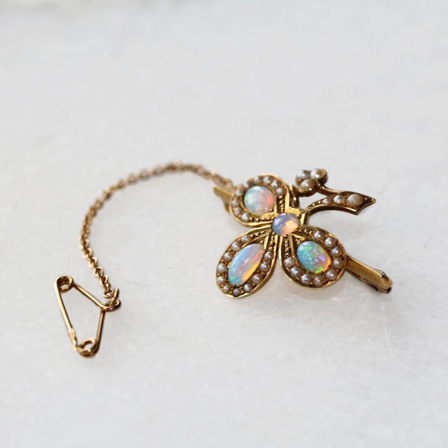 9ct Yellow Gold Opal & Seed Pearl Brooch