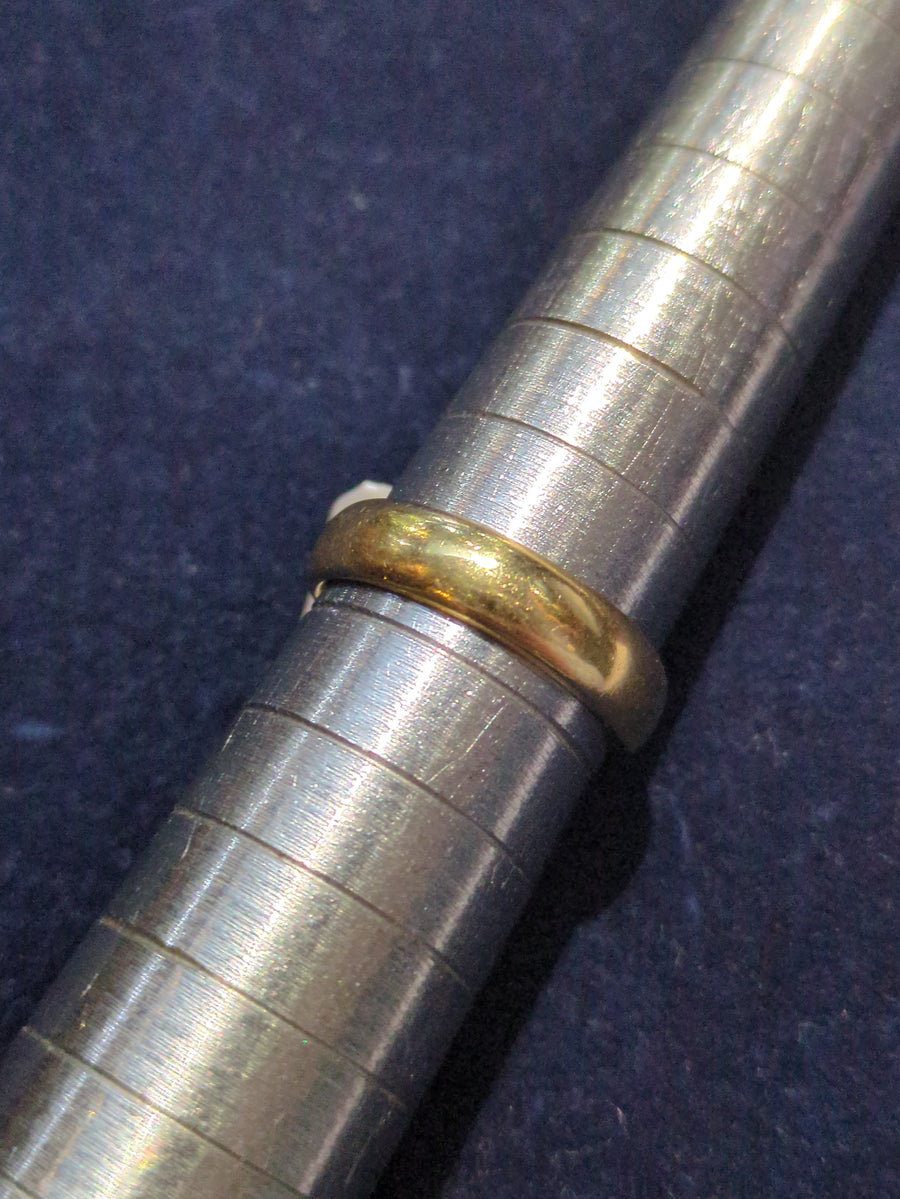 22ct YG Wedding Band