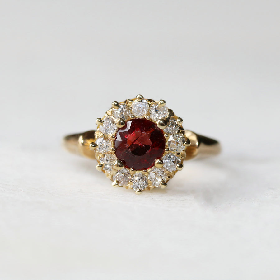 Antique 18ct Yellow Gold Garnet & Diamond Cluster