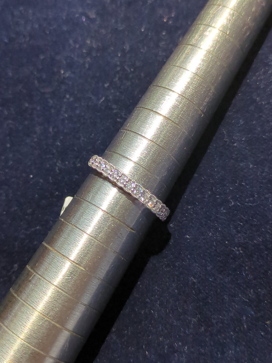 18ct WG Diamond Set Ring