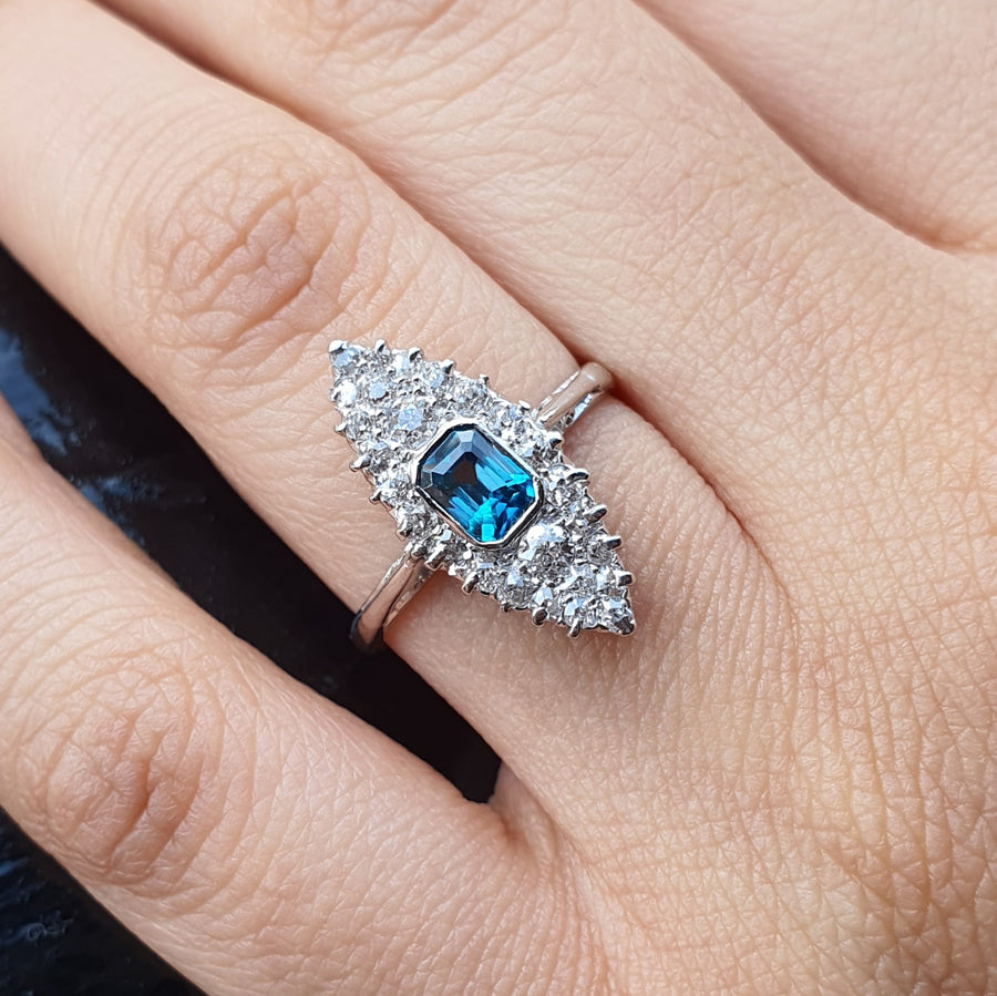 1920s Diamond & Blue Zircon Ring