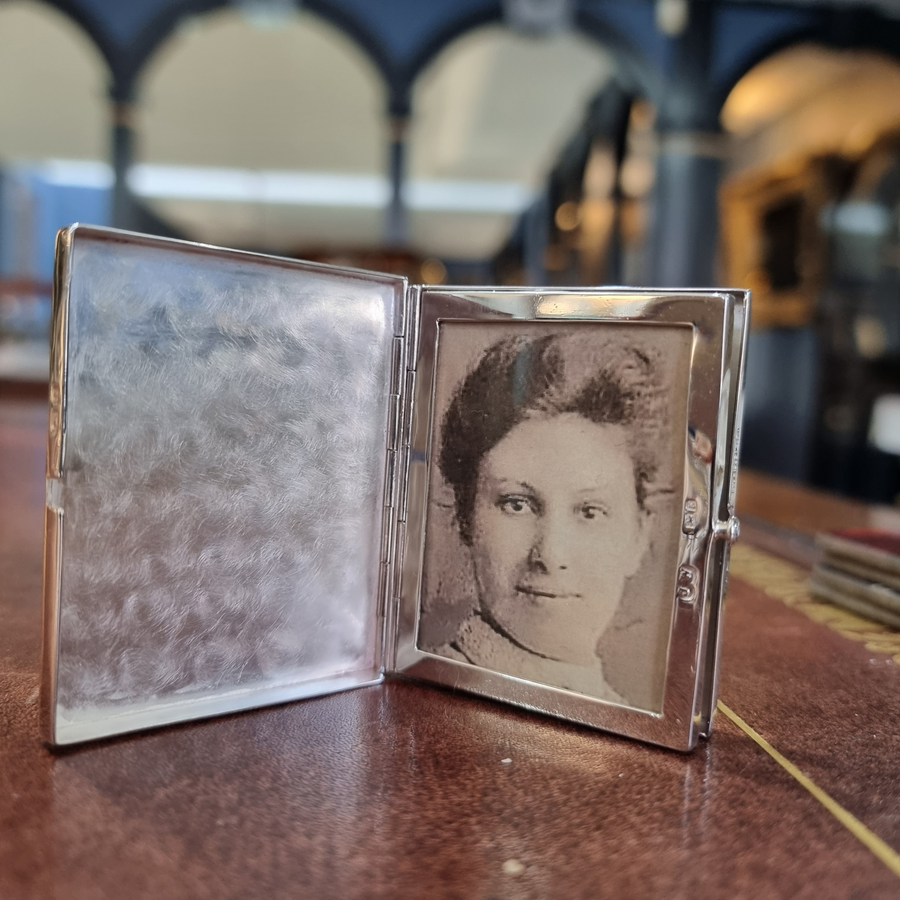 Silver Pocket Photo Frame